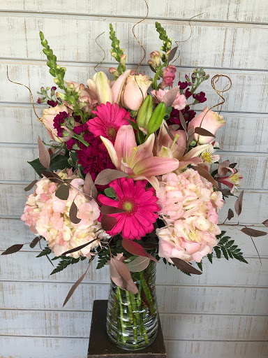 Florist «Broad Brook Gardens», reviews and photos, 938 Sullivan Ave, South Windsor, CT 06074, USA