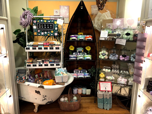 Florist «Kremp Florist», reviews and photos, 220 Davisville Rd, Willow Grove, PA 19090, USA