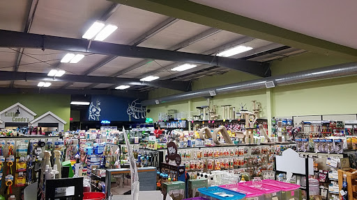 Friend Lee Pets, 40 Concord Rd, Lee, NH 03861, USA, 