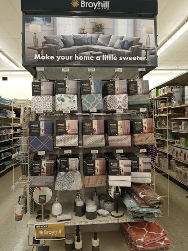 Discount Store «Big Lots», reviews and photos, 1520 3rd St SW, Winter Haven, FL 33880, USA