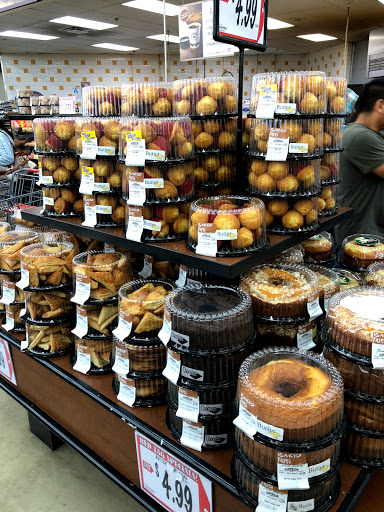 Grocery Store «Superior Grocers», reviews and photos, 6010 Pacific Blvd, Huntington Park, CA 90255, USA