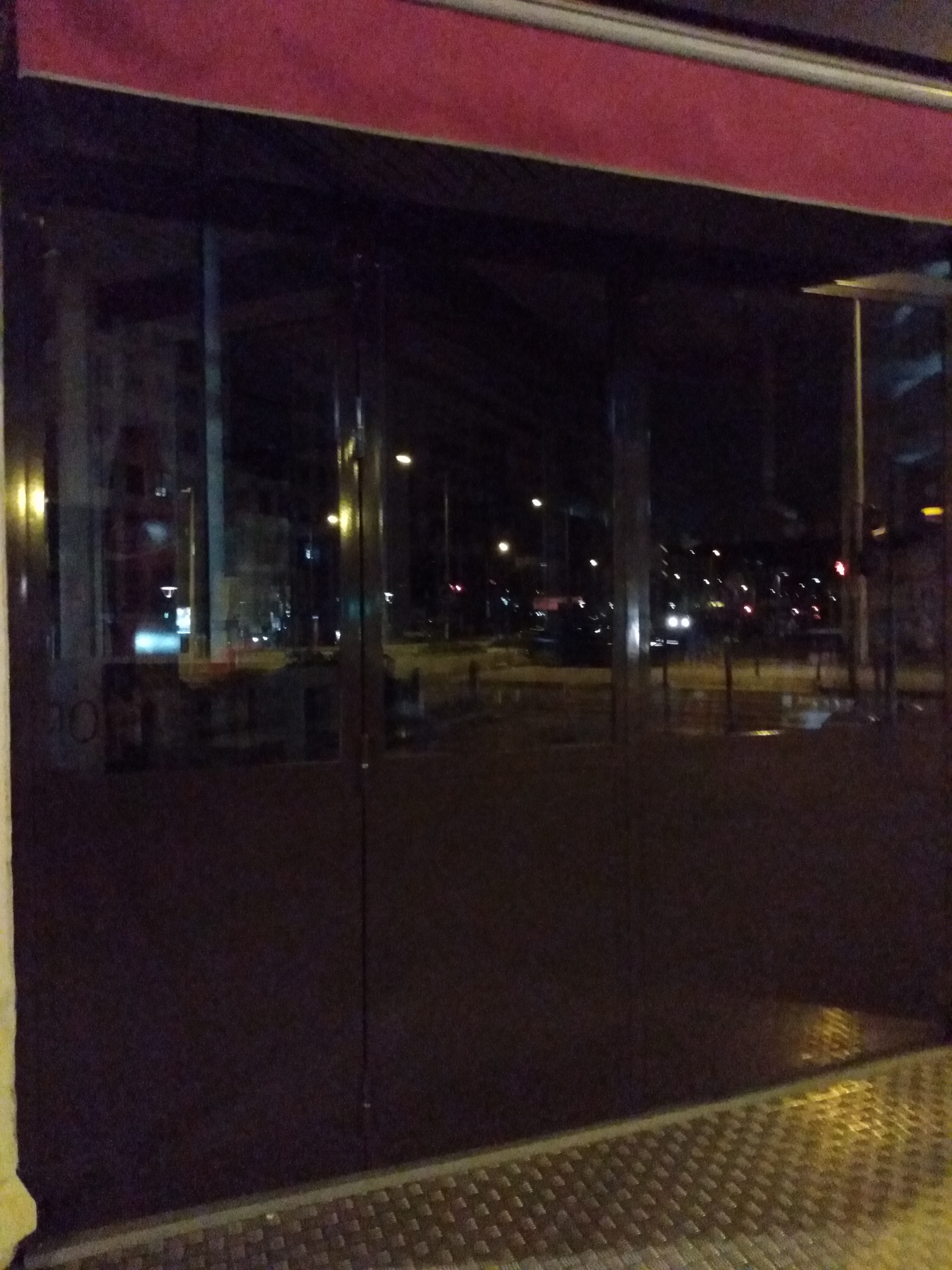 Photo n° 15 de l'avis de Alx.m fait le 10/02/2020 à 00:22
