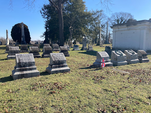 Cemetery «Mount Olivet Funeral Home and Cemetery», reviews and photos, 1101 Lebanon Pike, Nashville, TN 37210, USA