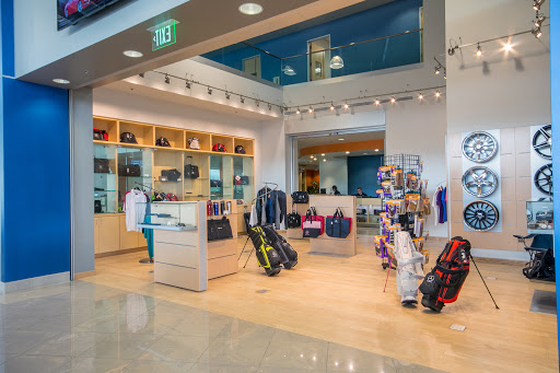 Mercedes Benz Dealer «Mercedes-Benz of Pleasanton», reviews and photos, 5885 Owens Dr, Pleasanton, CA 94588, USA