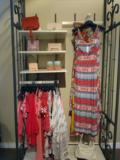 Fashion Accessories Store «Charming Charlie», reviews and photos, 15600 Starfish St #145, Panama City Beach, FL 32413, USA