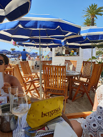 Atmosphère du Restaurant français Pascalin Plage à Vallauris - n°20