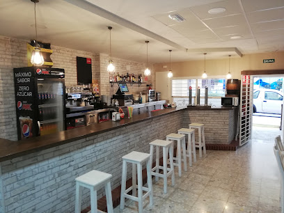 Bar Rubio Corona - Av. de la Marina, 12, 11520 Rota, Cádiz, Spain