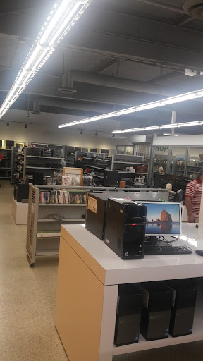 Thrift Store «Goodwill Marketplace», reviews and photos, 2722 W 5th St, Santa Ana, CA 92703, USA