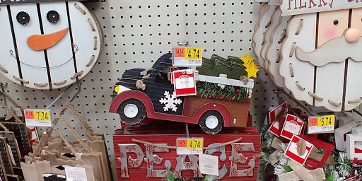 Department Store «Walmart Supercenter», reviews and photos, 9151 Quarry Bend Dr, Sandy, UT 84094, USA