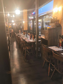 Atmosphère du Restaurant de grillades à l'américaine Old Wild West à Lezennes - n°6