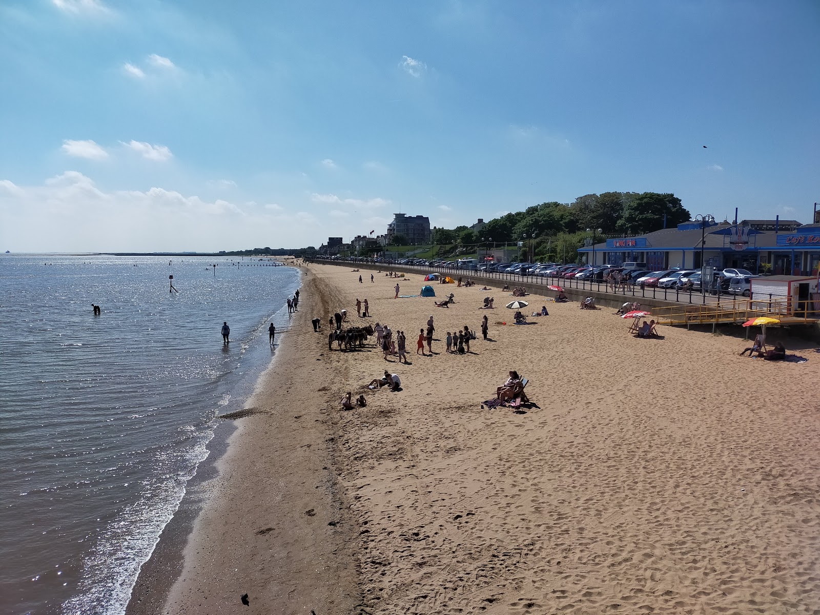 Foto van Cleethorpes Strand met helder zand oppervlakte