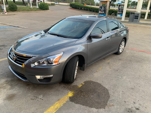 Tire Shop «Discount Tire Store - Irving, TX», reviews and photos, 3516 W Airport Fwy, Irving, TX 75062, USA