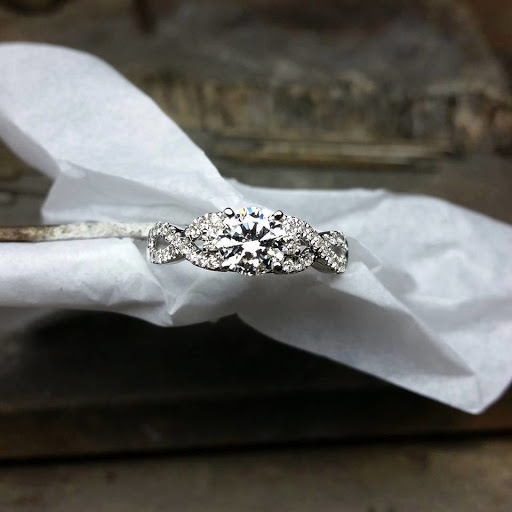 Jewelry Store «Rodeo Jewelers», reviews and photos, 1560 Foothill Blvd, La Verne, CA 91750, USA