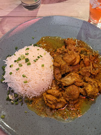 Poulet au curry du Restaurant créole SA KI BON (Restaurant , Café Lounge , Épicerie Fine) à Strasbourg - n°16