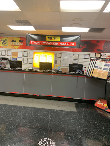 Tire Shop «Tires Plus», reviews and photos, 1500 Ridge Pike, Conshohocken, PA 19428, USA