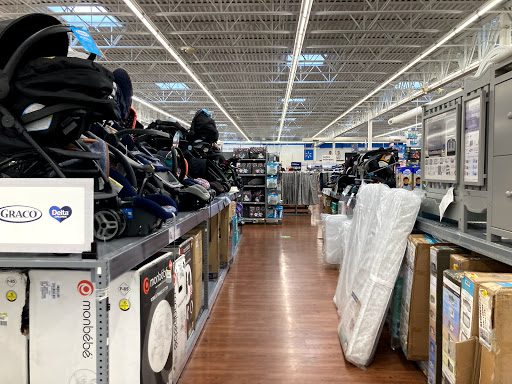 Discount Store «Walmart», reviews and photos, 3164 Berlin Turnpike, Newington, CT 06111, USA