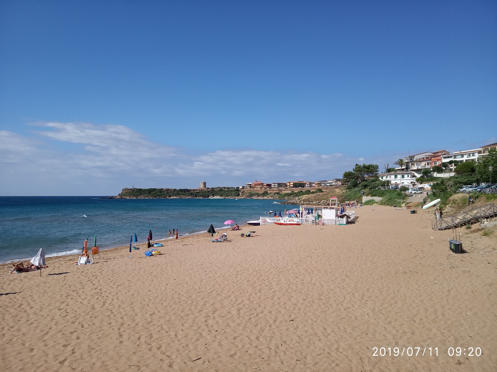 Fotografie cu Spiaggia Rossa cu nivelul de curățenie înalt