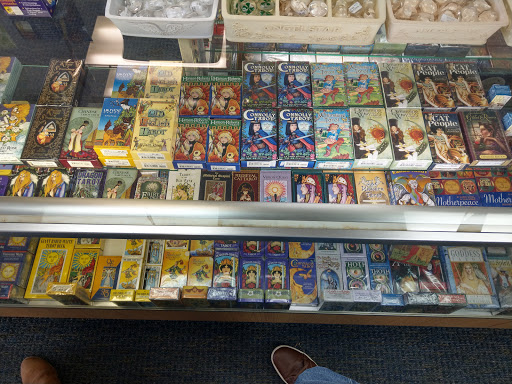 Book Store «Vision Quest Psychic Bookstore», reviews and photos, 3114 E Indian School Rd, Phoenix, AZ 85016, USA