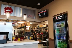 Pizza Hut image