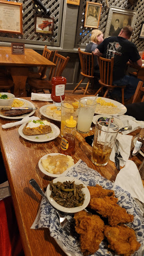 American Restaurant «Cracker Barrel Old Country Store», reviews and photos, 1240 NJ-73, Mt Laurel, NJ 08054, USA
