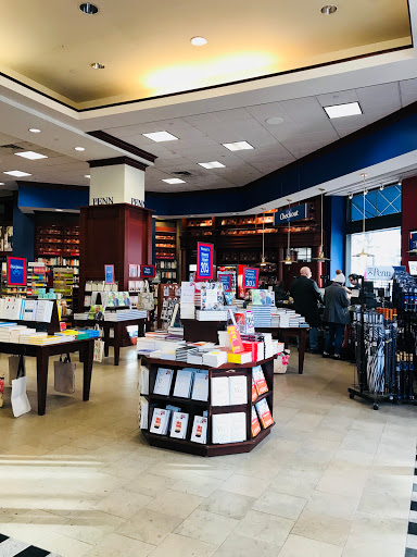 Book Store «University of Pennsylvania Bookstore», reviews and photos, 3601 Walnut St, Philadelphia, PA 19104, USA