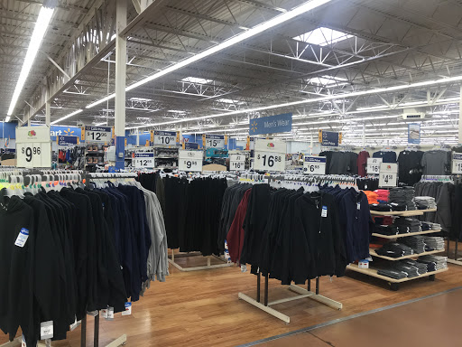 Department Store «Walmart Supercenter», reviews and photos, 19501 NW 27th Ave, Miami Gardens, FL 33056, USA