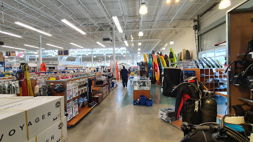Marine Supply Store «West Marine», reviews and photos, 2401 S Andrews Ave, Fort Lauderdale, FL 33316, USA