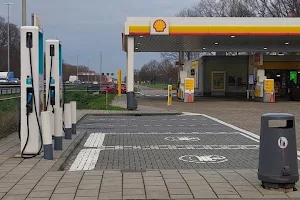 Shell Recharge Charging Station image