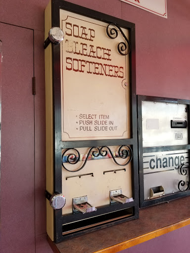 Laundromat «Fresh & Tidy Laundry - Yorba Linda», reviews and photos, 18533 Yorba Linda Blvd, Yorba Linda, CA 92886, USA