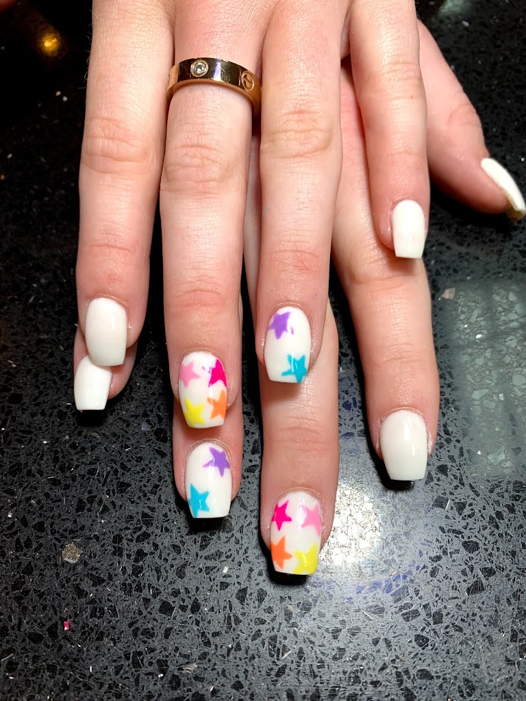 Us Nail & Spa 37601
