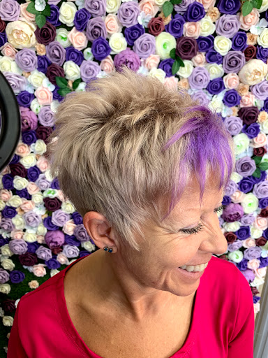 Beauty Salon «Salon Bella Flora», reviews and photos, 33963 US Hwy 19 N, Palm Harbor, FL 34684, USA