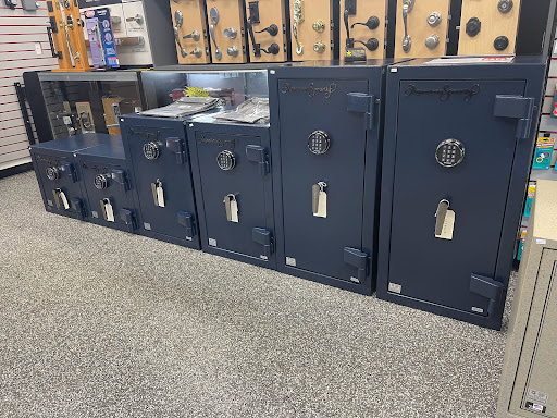 Locksmith «Davis Lock & Safe», reviews and photos, 3880 SW 170th Ave, Beaverton, OR 97007, USA