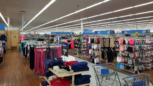 Department Store «Walmart Supercenter», reviews and photos, 1505 Main St, Hamilton, OH 45013, USA
