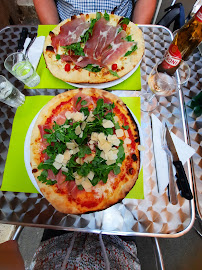 Plats et boissons du Pizzeria Pizza Stefano “Les pizzas des Pouilles” à Riez - n°17