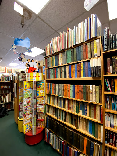 Book Store «Treehorn Books», reviews and photos, 625 4th St, Santa Rosa, CA 95404, USA