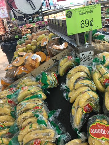 Grocery Store «Aquí Supermarket», reviews and photos, 617 Main St, Bridgewater, NJ 08807, USA