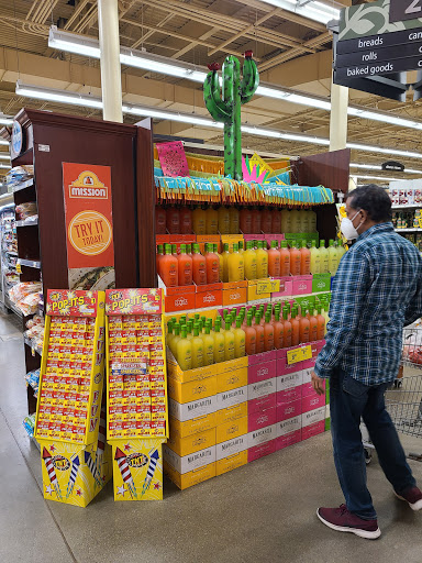 Grocery Store «Kroger», reviews and photos, 47650 Grand River Ave, Novi, MI 48374, USA