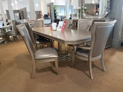 Furniture Store «Value City Furniture», reviews and photos, 94 W Kemper Rd, Springdale, OH 45246, USA