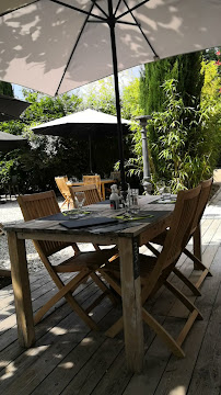 Atmosphère du Restaurant Le Bistrot de la Bulle à Charentilly - n°20