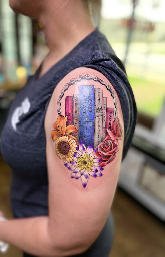 Tattoo Shop «Beauty from Ashes Tattoo parlor», reviews and photos, 303 Pennsylvania Ave, Crothersville, IN 47229, USA