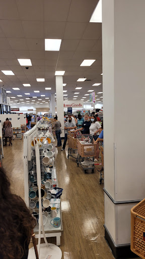 Department Store «Marshalls and HomeGoods», reviews and photos, 1450 W Gray St, Houston, TX 77019, USA