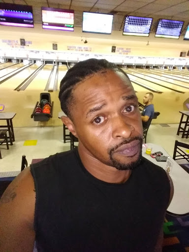 Bowling Alley «Sarasota Lanes», reviews and photos, 2250 Fruitville Rd, Sarasota, FL 34237, USA