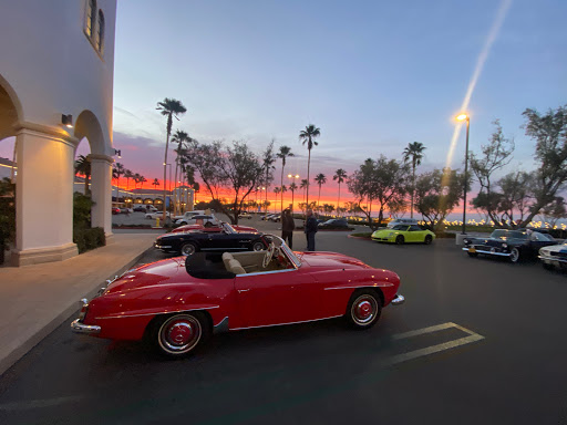 Shopping Mall «Crystal Cove Shopping Center», reviews and photos, 7845-8085 East Coast Hwy, Newport Beach, CA 92657, USA