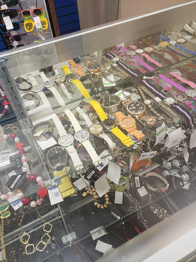 Donations Center «Goodwill of North Georgia: Roswell Store and Donation Center», reviews and photos