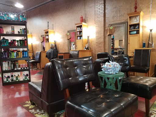 907 W Douglas Ave, Wichita, KS 67213, USA