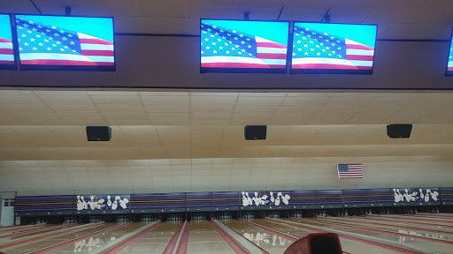 Bowling Alley «Rebman Recreation Inc», reviews and photos, 5300 Oberlin Ave, Lorain, OH 44053, USA