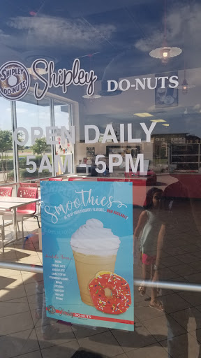 Donut Shop «Shipley Do-Nuts», reviews and photos, 1500 W Hebron Pkwy #100, Carrollton, TX 75010, USA