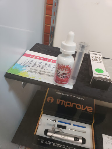 Tobacco Shop «Lazy Days Smoke Shop & Gifts», reviews and photos, 3972 Holland Road, Virginia Beach, VA 23452, USA