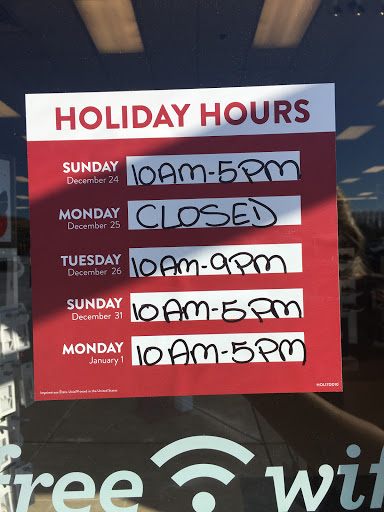 Shoe Store «Famous Footwear», reviews and photos, 2761 Paper Mill Rd, Reading, PA 19610, USA