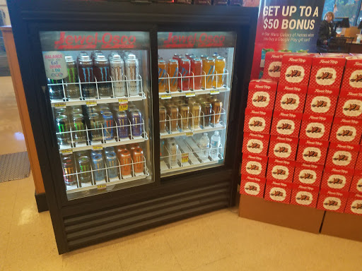 Grocery Store «Jewel-Osco», reviews and photos, 1250 W Main St, West Dundee, IL 60118, USA